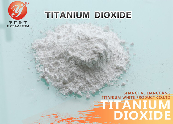 Usos brancos das propriedades do dióxido Titanium de Anatase nas pinturas e nos revestimentos